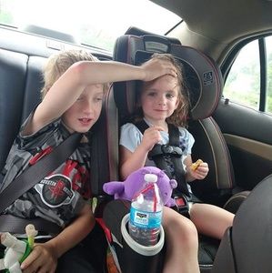 Meet your Posher, Caitlyn